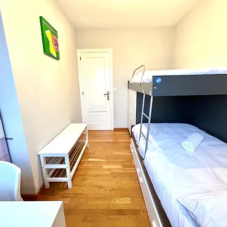 Διαμέρισμα Vibescoruna - Outeiro 274 *